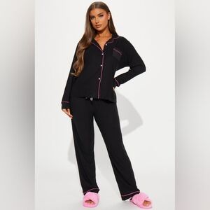 NWT KISS ME Fashion Nova Black and Pink Pajama Set Relaxed Fit 2X